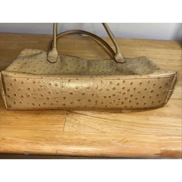 HOBO The Original Champagne Tan Ostrich Leather Shoulder Bag - Image 4