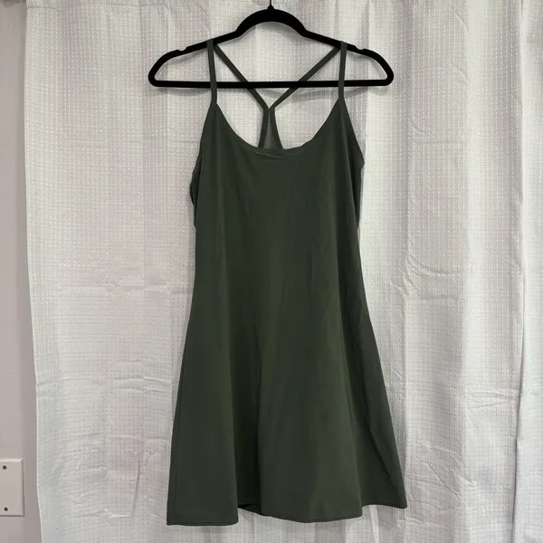 Outdoor Voices Dress Size Medium Exercise Athletic Mini Evergreen Green - Image 2
