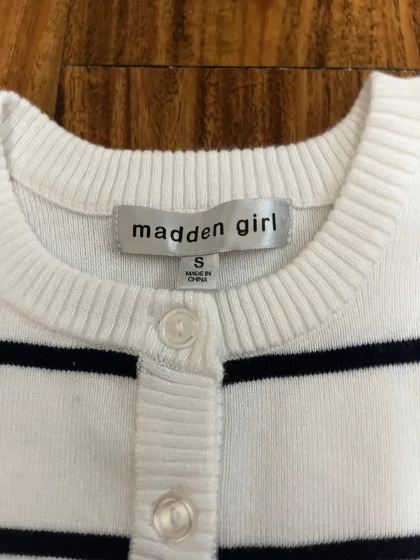 Madden Girl sleeveless striped sweater vest - Image 2