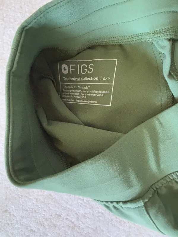FIGS Zamora Jogger Scrub Pants - Image 5