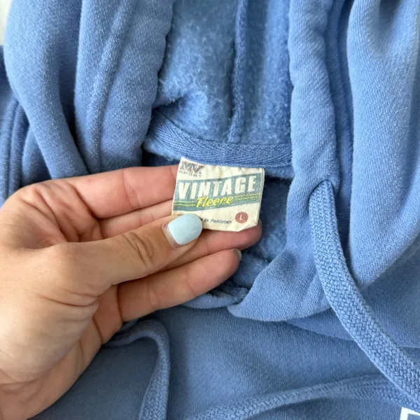 Bravocon Hoodie Blue Size L - Image 4