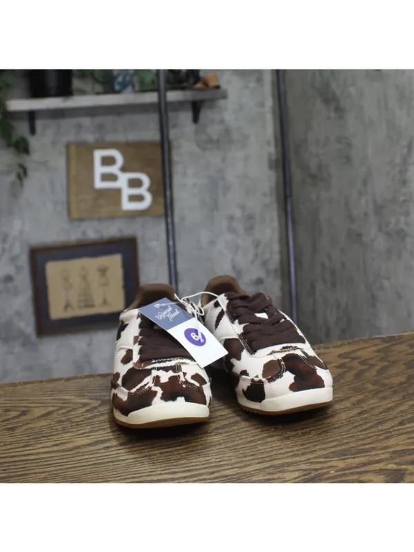 Universal Thread Skyler Cow Print Low-Top Lace Sneakers 94568019 Dark Brown 6M - Image 3