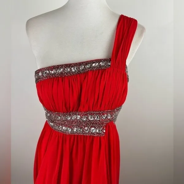 FabuLuxe Couture Red One-Shoulder Beaded Evening Gown Size Large Hand Beaded - Image 9