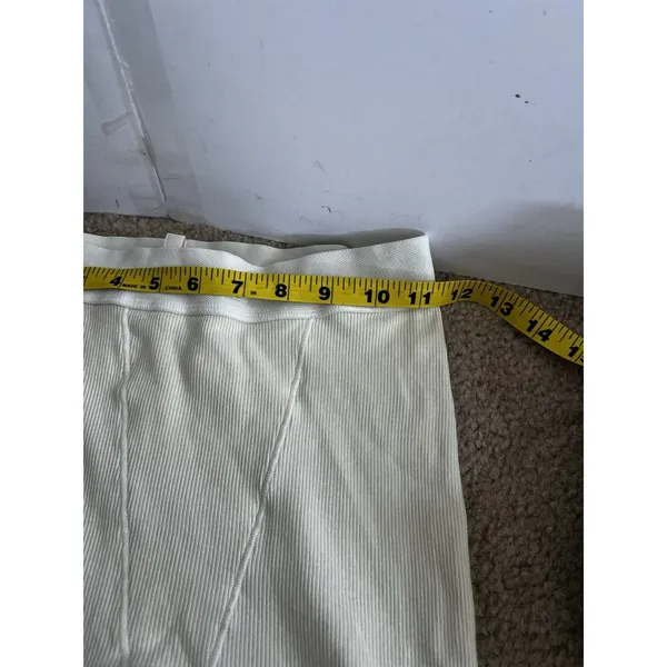 Skims Womens Boxer Brief Sz S Bone Activewear loung Athletic Layers Staples New - Image 5