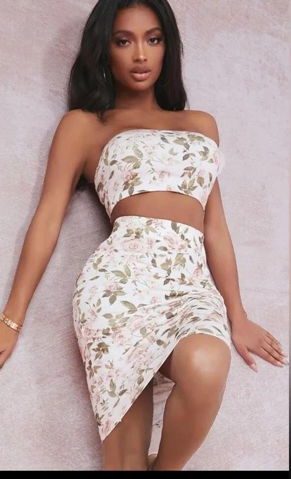 Two piece Floral Print Tube Top and Skirt Set sz small - Image 2