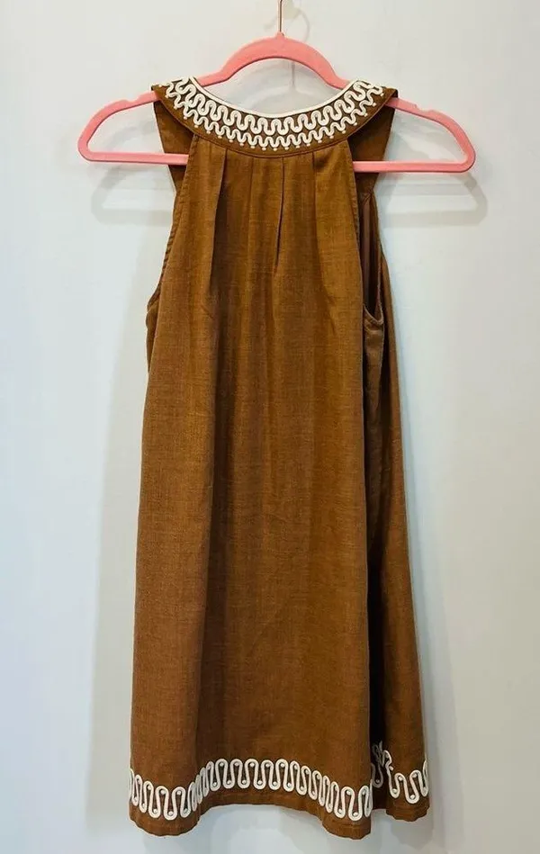 Themelabel brown dress with White embroidery beach sleeveless size small - Image 5