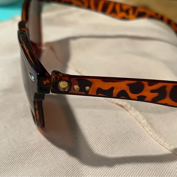 Vintage Tortoiseshell Sunglasses Brown Amber Retro Unbranded - Image 10