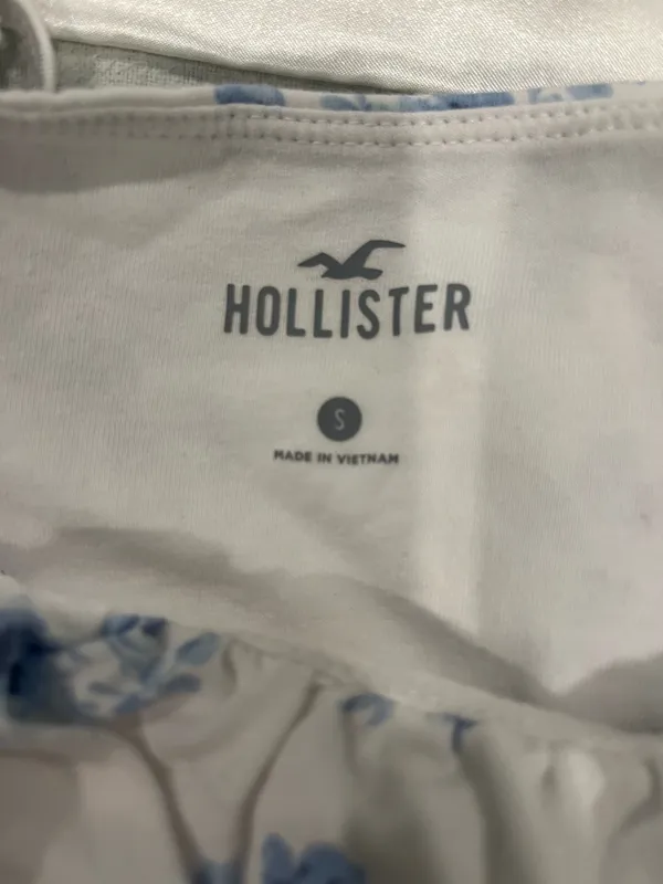 Hollister Cropped Tank - Image 4