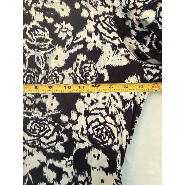 Topshop‎ Women 2 Black White Floral Rose Empire Waist Flutter Sleeve Midi Dress - Image 4
