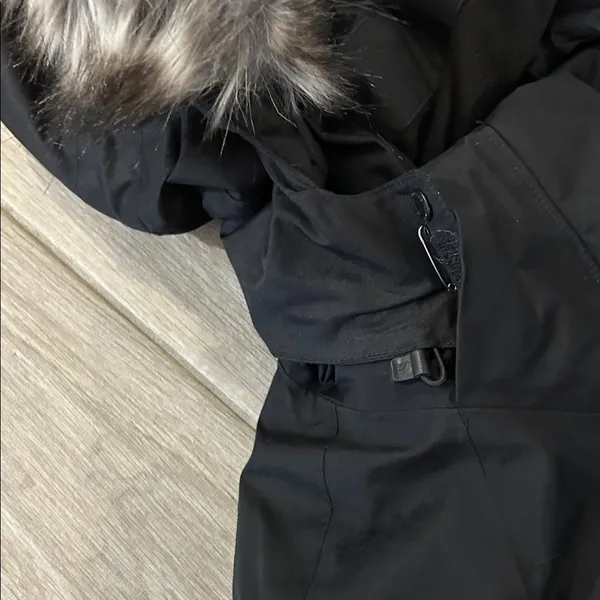 The North Face parka - Image 8