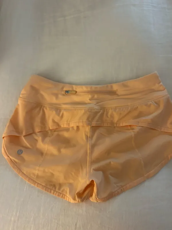 Lululemon Speed Shorts 2.5" Low-Rise - Image 2
