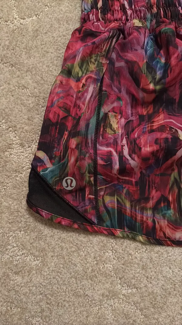 Lululemon Shorts - Image 4