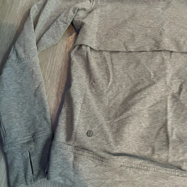 Lululemon Belle Hoodie Light Gray size 4 - Image 15