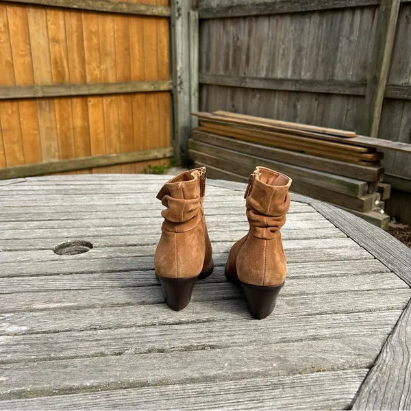 Vince Camuto‎ Nerlinji Brown Suede Bootie 5.5 - Image 6