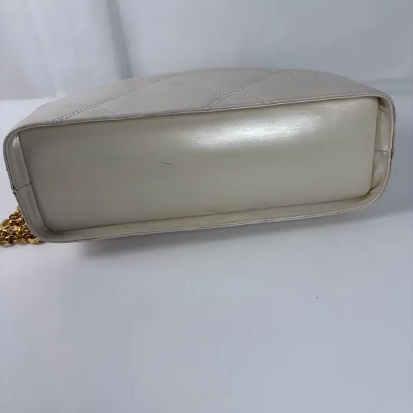 Authentic Salvatore Ferragamo Vintage Cream Leather Tote Bag Gold Chain Strap - Image 8