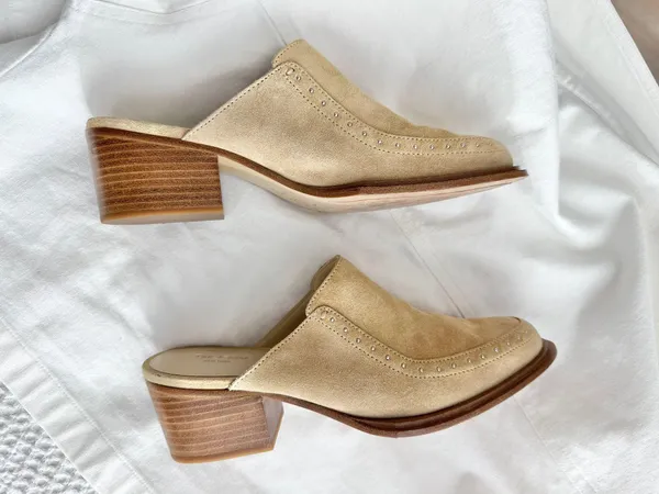 Rag and Bone Weiss heel Slipon mule in dune suede color - Image 4