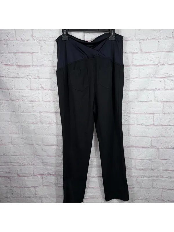 Ingrid & Isabel Maternity Jeggings - Size L - Image 6