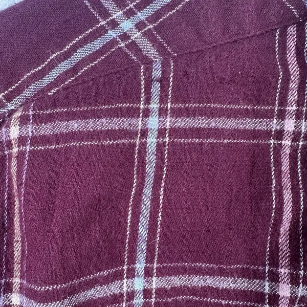 Woolrich Women’s Size 10 Plaid Flannel Button Front Long Sleeve Shirt Burgundy - Image 11