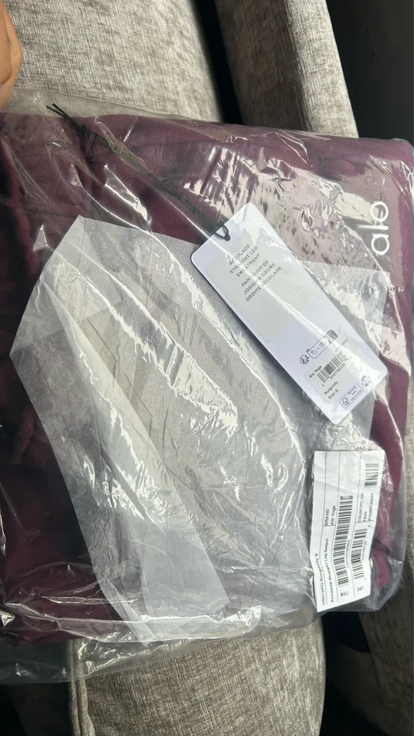 NWT Alo Yoga Accolade Burgundy Straight Leg Sweatpants - Image 2