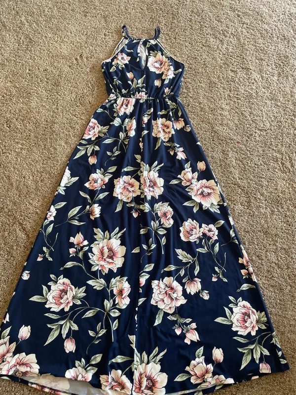 Stitch Fix Maxi Dress - Image 4