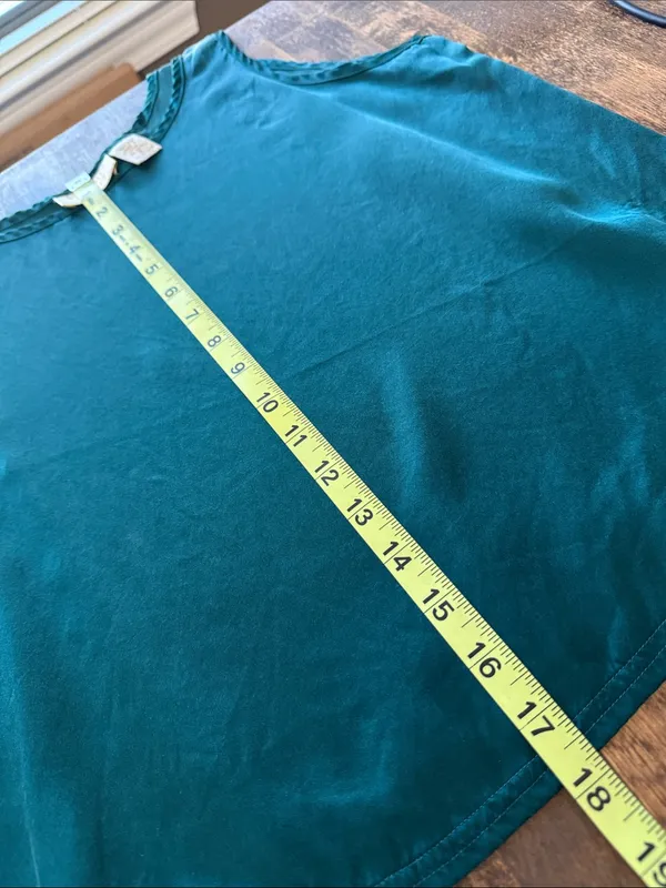 VICTORIA'S SECRET Gold Label Vintage Silk Camisole Emerald Green S Quiet Luxury - Image 6