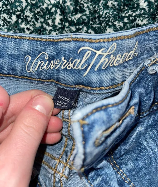 Jeans - Image 2