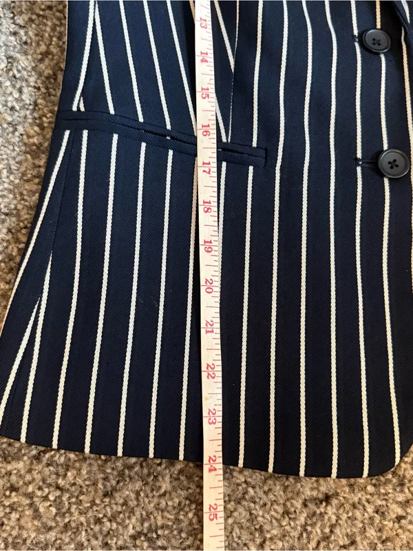 Banana Republic Black Blazer with White Pinstripes - Image 11