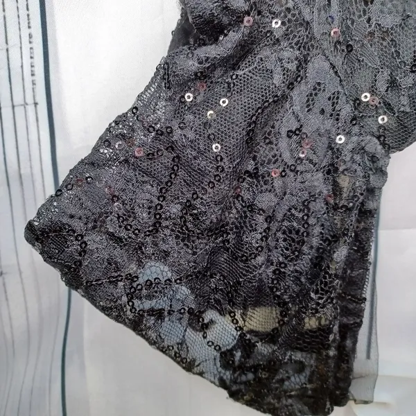 David's Bridal Short Sleeve Illusion Lace Tiered Ruffle Black Homecoming Dress - Image 3