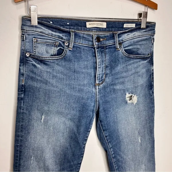 Banana Republic distressed straight Jeans‎ size 28 - Image 2