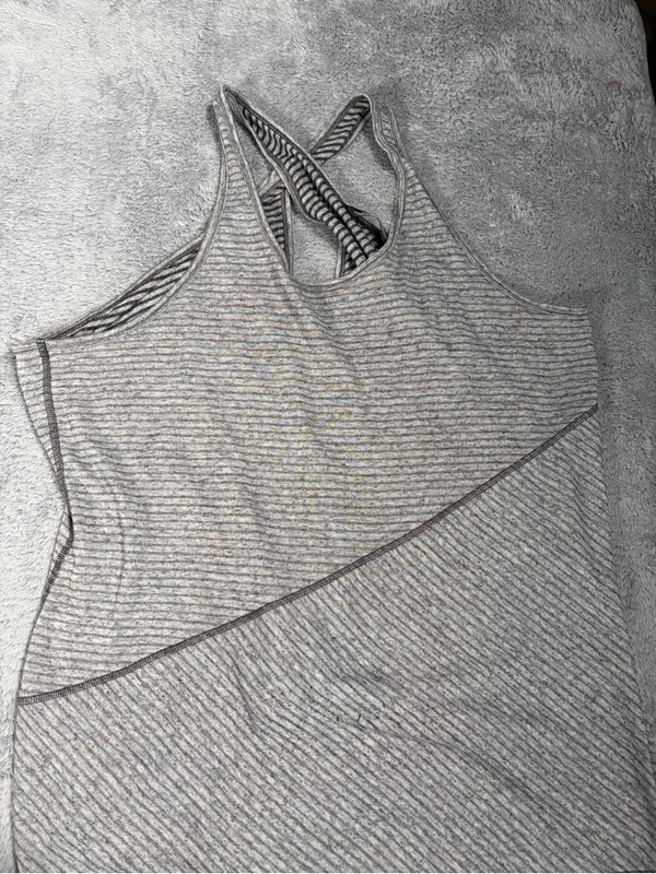 North face Striped Gray Tank Top XL - Image 2