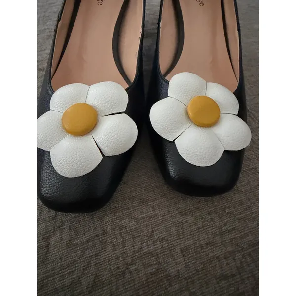 Unique Vintage Black Daisy Applique Block Heel Square Toe‎ Pumps Shoes - Image 3
