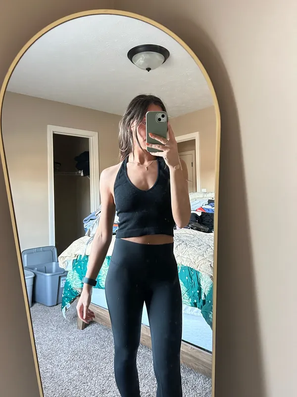 Black Top White - Image 3