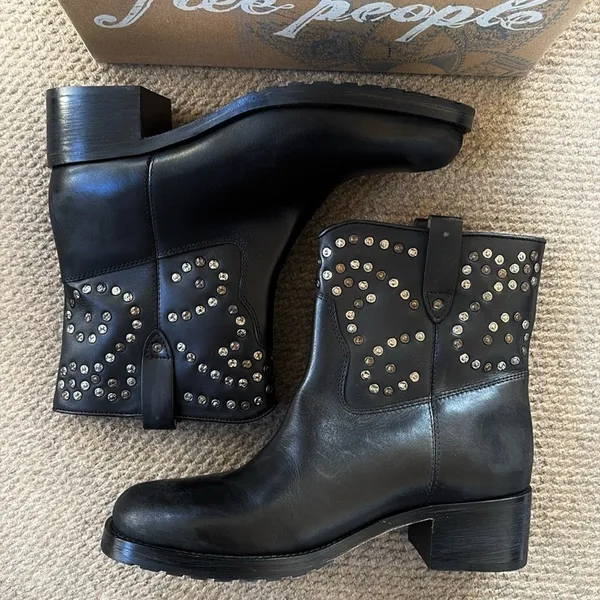 NEW in Box Free People Leather Harmony Studded Boots Black Size 9 - Image 5