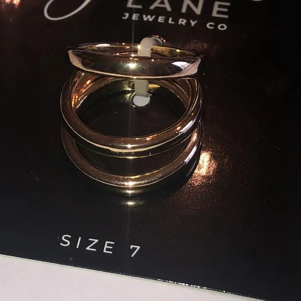 Size 7 Jasmine Lane Gold Tone Ring Triple Stack Set - Image 2