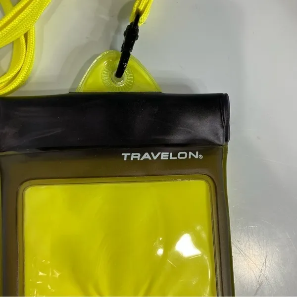 Travelon‎ waterproof floating pouch - Image 2