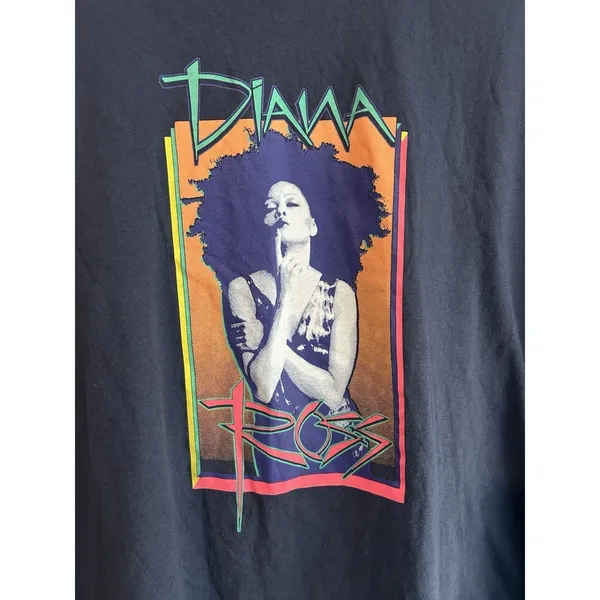 Diana Old Navy‎ Women 2X Blue Cropped T-Shirt Casual Retro 70s Colorful Icon - Image 5