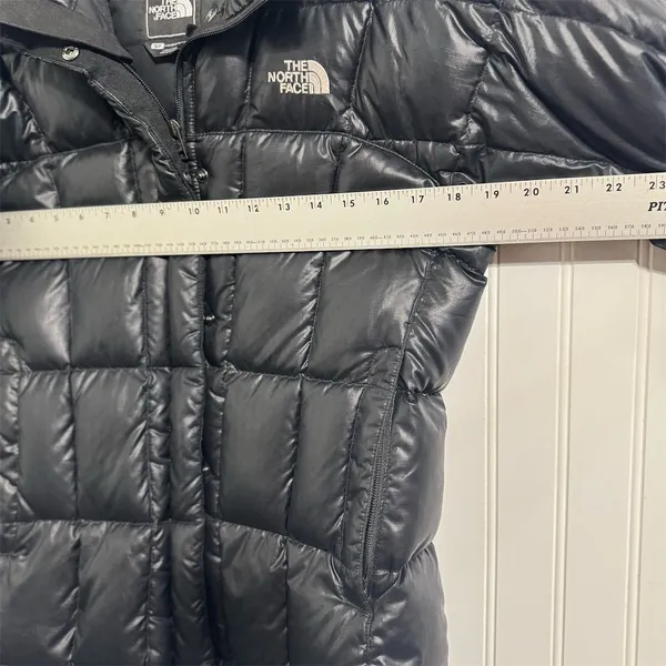 North Face 600 Down Puffer Jacket Women's Small Black Square Quilt Transit F10 - Image 6