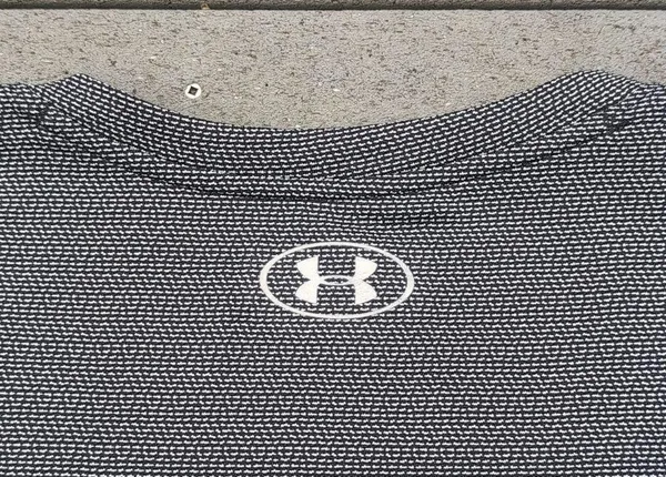 Under Armour Gray Short Sleeve V-Neck Heat Gear Loose Fit Shirt - Image 9