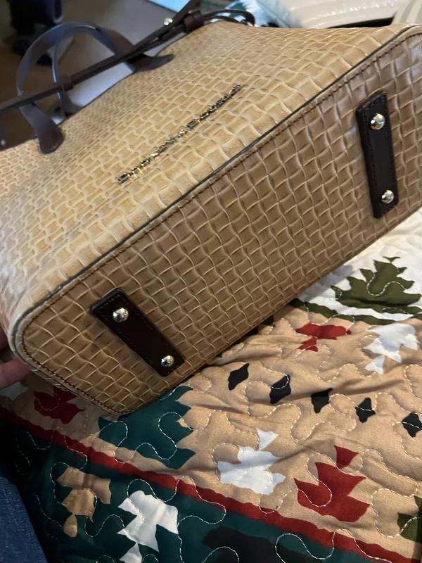 Dooney & Bourke Bag - Image 4