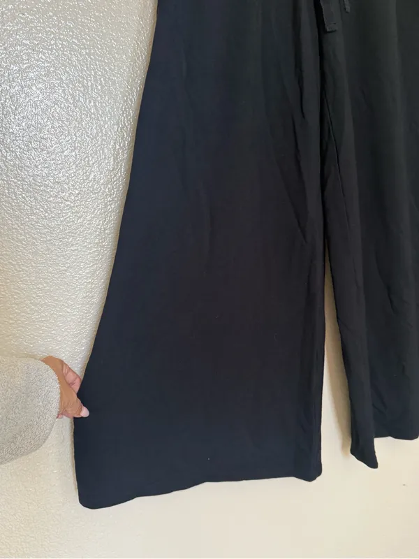 Black Wide Leg Pull-On Pants Drawstring Soft Knit Lounge Travel Minimalist Comfy - Image 3