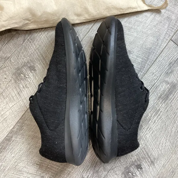 Merinos Lace Up Black With Black Soles Sneakers Size 10 NWT - Image 6