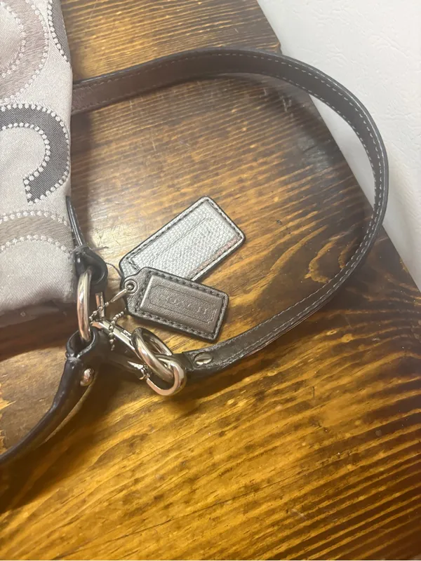Coach‎ Gray Purse - Image 8
