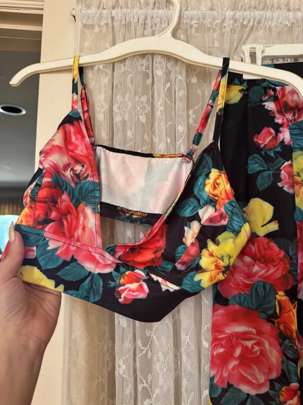Floral Two-Piece Boutique Crop Set - Image 2