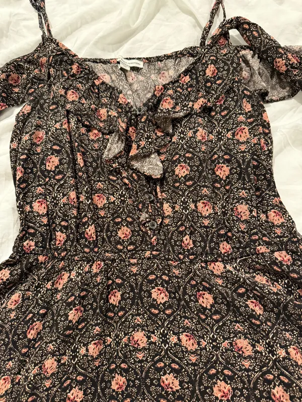 American Eagle off the shoulder dress - Image 2