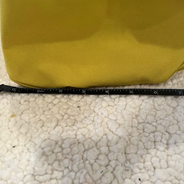 Duffle bag set. 2 med yellow (14 x 7) 1 small red interior and exterior pockets - Image 8