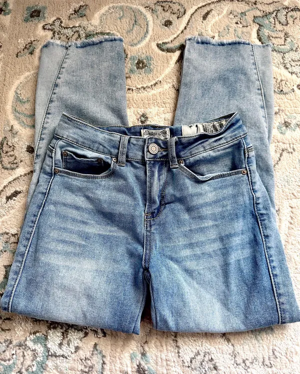 Jeans - Image 2