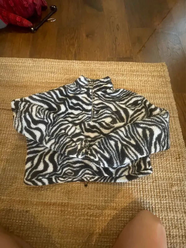 Motel Rocks Zebra Jacket - Image 2