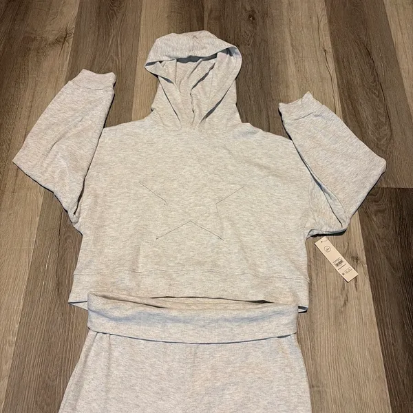 No Boundaries New! Women’s Light Gray Waffle-Knit Hoodie & pants Set size L - Image 2