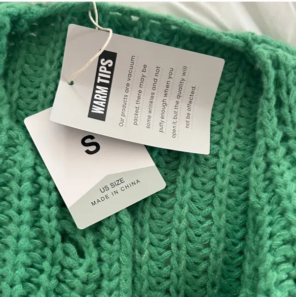 Green Chunky Knit Cardigan Sweater with Gold Buttons - Image 5