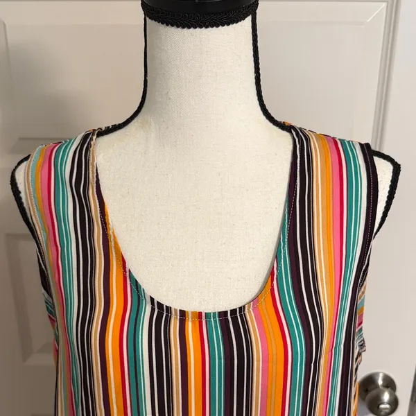 Colorful Striped Sleeveless Tank Top - Image 2